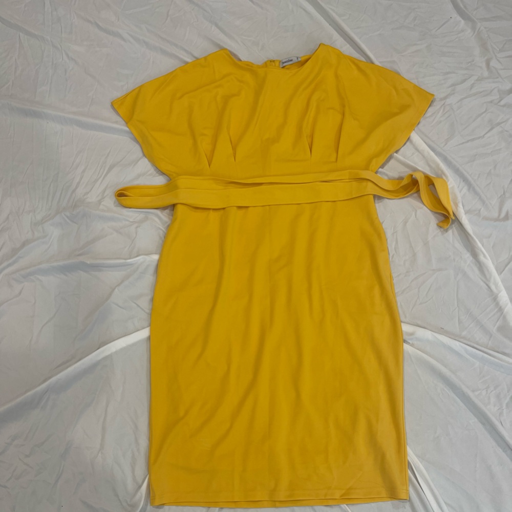 3XL yellow dress with a ribbon belt, lightly worn